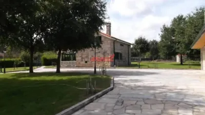 Chalet in O Carballiño photo 4