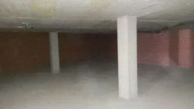 Local comercial en alquiler en Calle de Víctor Velasco - Vista 4