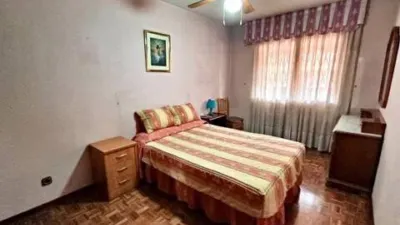 Apartment on Calle de Madrid photo 32
