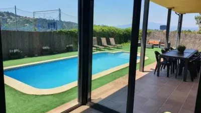Chalet on Carrer dels Astres photo 8