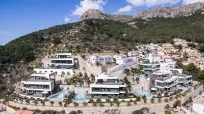 Casa – Calp, Cucarres, San Bernardo - Más