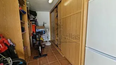 Chalet on Calle de los Agracejos photo 27