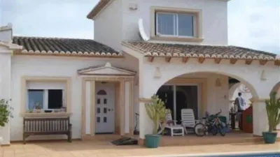 Chalet in Las Adelfas-Benicolada-Garduix photo 3