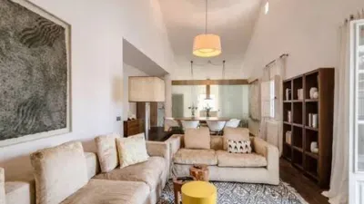 Townhouse in Cort photo 3