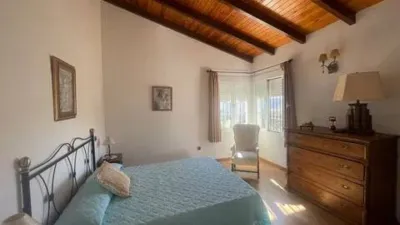 Chalet in El Burgo photo 14