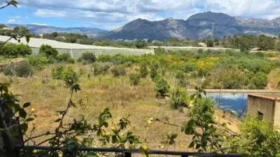 Terreno en venta en La Nucia - Vista 2