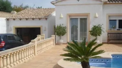 Chalet in Las Adelfas-Benicolada-Garduix photo 4