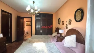 Apartment in Ourense Capital photo 19