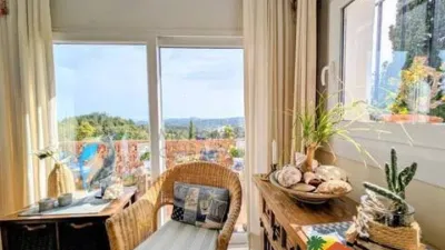 Chalet on Carrer de Osona photo 6