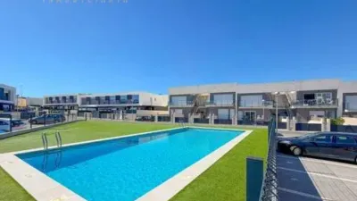 Terraced house in Gran Alacant photo 3