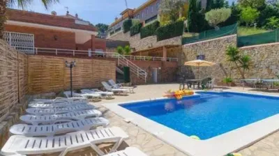 Chalet on Avinguda de Martínez Bernal photo 2