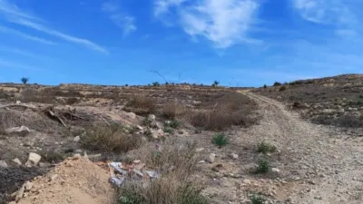Terreno en venta en Carrús Este-Camí Dels Magros - Vista 4