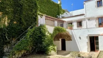 Chalet in Torroella de Montgrí Poble and Rural Areas photo 2
