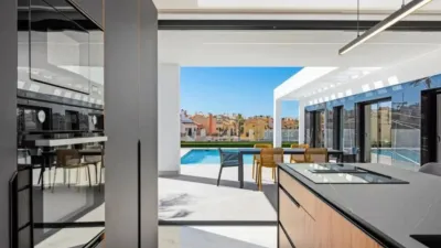 Chalet on N-A Street, -1 photo 7