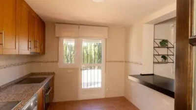 Chalet on N-A Street, -1 photo 23