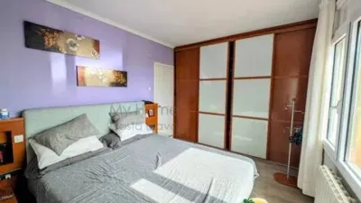 Chalet on Calle Lluisa Usall i Bosch No Number photo 17