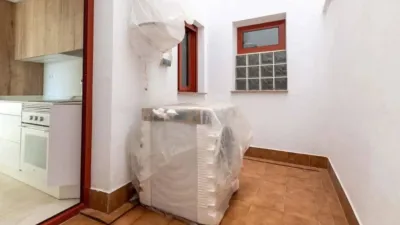Flat on N-A Street, -1 photo 13