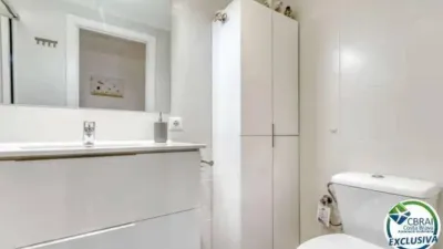 Apartment on Carrer del Puig Rom photo 12