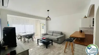 Apartment in Carrer de Miguel de Cervantes photo 2