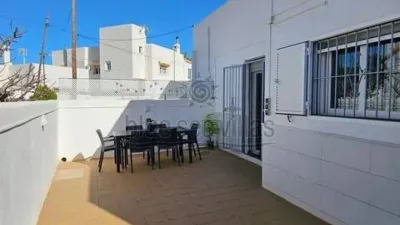 Chalet on Calle de los Agracejos photo 28