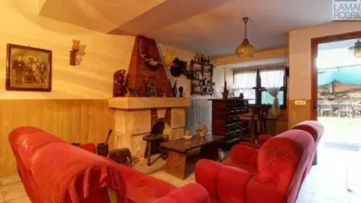 Terraced house on Calle del Tresano photo 4