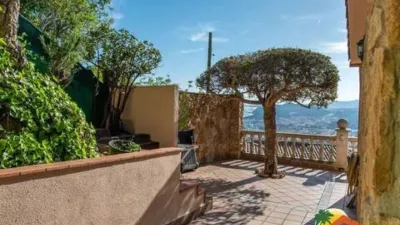 Chalet on Carrer del Riu Muga photo 41