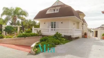 Chalet on Calle Río Guadalquivir photo 26