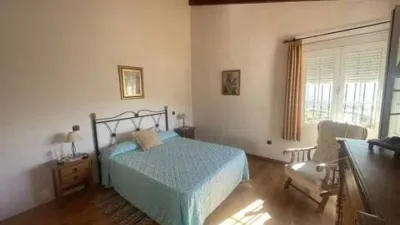 Chalet in El Burgo photo 9