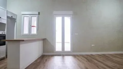 Apartment in Centre photo 8