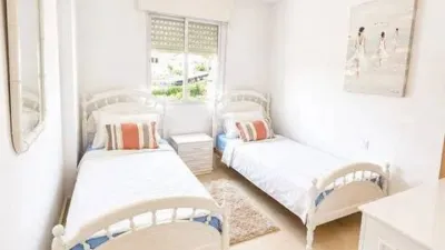 Apartment in El Paraíso-Atalaya-Benamara photo 24
