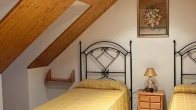 Casa – Albacete, Urbanización Pinares del Júcar - Más
