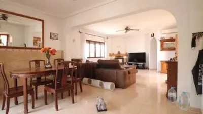 Chalet in Formentera del Segura photo 9