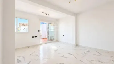 Penthouse in El Puig de Santa Maria photo 8