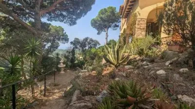 Chalet on Carrer d'Heidelberg photo 36