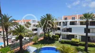Apartment on Avenida Santiago Puig photo 20