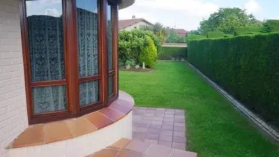 Chalet in Betoño photo 84
