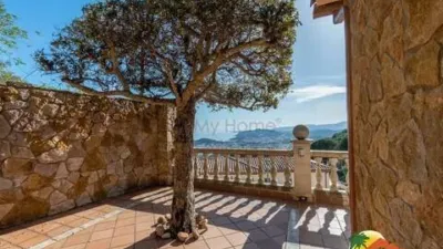 Chalet on Carrer del Riu Muga photo 42