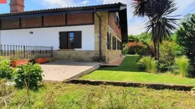 Chalet in Barrio Samano photo 8