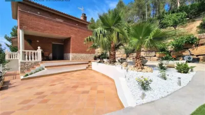 Chalet on Carrer Valles, 8 photo 4
