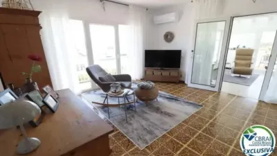 Chalet on Carrer del Castanyer photo 9