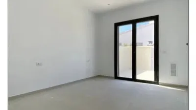 Townhouse in Empuriabrava photo 9
