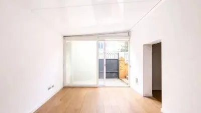 Townhouse in Cort photo 11