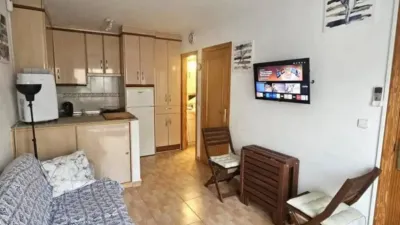 Casa – Torrevieja, Urbanización Los Balcones - Més