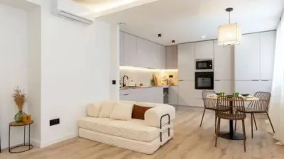 Apartment in Centre photo 2