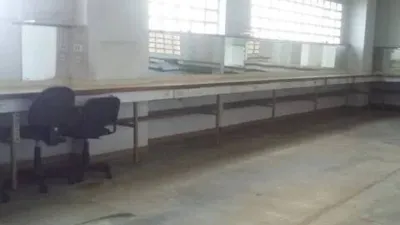Local comercial en venta en Avenida del Ejército - Vista 4