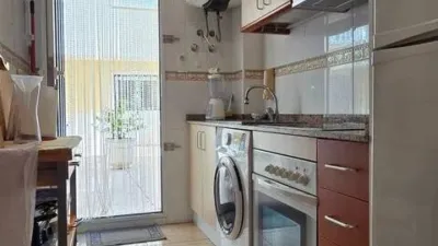 Apartment on Calle de Virgen del Rosario photo 8