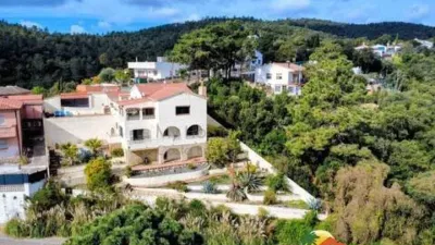Chalet on Carrer Montroig photo 47