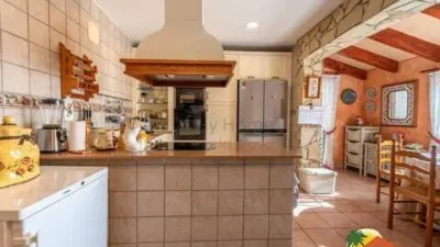 Chalet on Carrer del Riu Muga photo 20