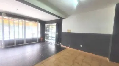 Local comercial en venta en Caranza - Vista 2
