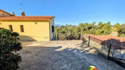 Chalet on Carrer del Clavell photo 31